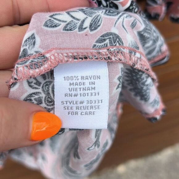 Scoop Neck Floral Dress - Picture 5 of 5